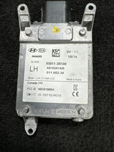 95811-3R100 2016 Kia Cadenza Left Blind Spot Sensor Module OEM 95811-3R100