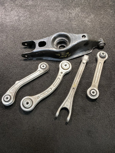 2015 Maserati Ghibli Rear Left Control Arm Set OEM