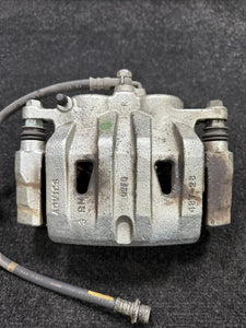 2020 Toyota Highlander Front Right Brake Caliper Assembly OEM