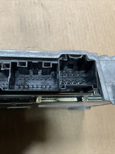 84111301 2015-2020 Cadillac Escalade ESV Radio Audio Radio Amplifier BOSE OEM PN:84111301