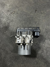 89541-30620 2014-2015 Lexus GS350 ABS Anti Lock Brake Pump OEM