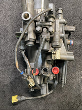 2021265 2019 Kenworth T880 MX-13 Paccar Fuel Filter Assembly OEM 2021265