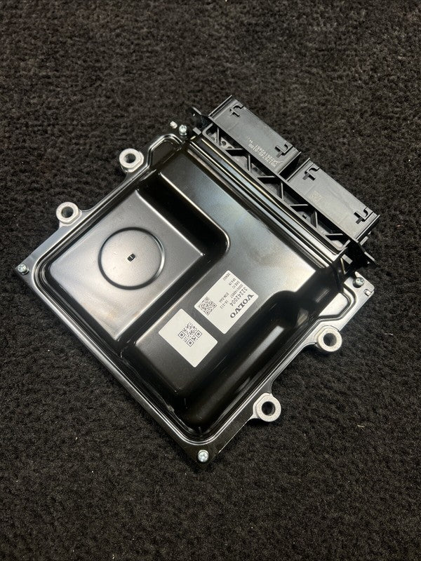 32242004 2019 Volvo XC90 Engine Control Unit ECU OEM 32242004