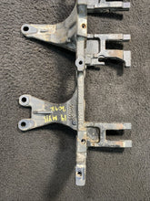 2052195 2019 Kenworth T880 Paccar EGR Bracket OEM 2052195