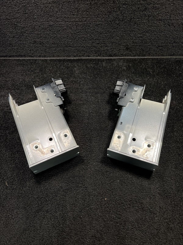 2019 Volvo XC90 Front Bumper Left & Right Impact Crash Bar Mount Brackets OEM