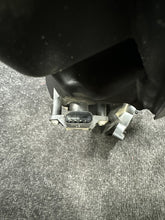 7601432 2016 BMW X6M Engine Right Intake Manifold OEM 7601432