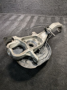2014 Maserati Ghibli Front Right Spindle Knuckle Wheel Hub OEM 62k