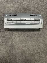 06700749200 2017 Maserati Ghibli A/C Heater Climate Control Panel OEM 06700749200