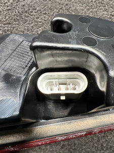 670009229 2014 Maserati Quattroporte Left Inner Trunk Taillight Lamp OEM 670009229