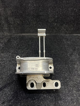 5Q0199262DD 2018 Volkswagen Golf R Right Side Engine Motor Mount OEM 5Q0199262DD