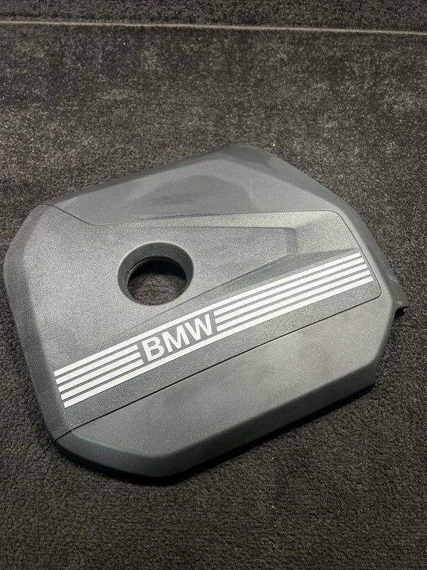 793540704 2023 BMW X1 2.0 Engine Cover OEM 793540704