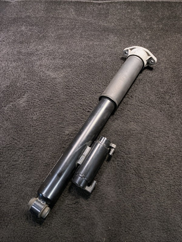 2133200302 2018-2021 Mercedes E63 AMG-S Rear Left Or Right Shock Strut OEM 2133200302