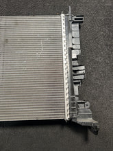 32224828 2019 Volvo XC90 Front Engine Cooling Radiator OEM 32224828