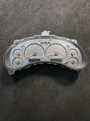 15063197 2000-2005 Chevrolet Blazer Speedometer Instrument Gauge Cluster OEM 15063197