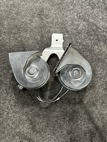 JR3T-13A803-AA 2022 Ford Mustang GT Horn Signal Assembly OEM JR3T-13A803-AA