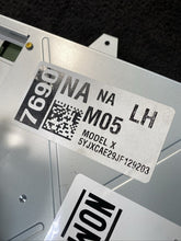 1451809-00-B 2016-2020 Model X/S Dash Info Radio Media Touch Display Screen OEM 1451809-00-B