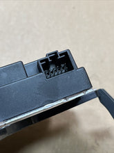 A0009002518 2017-2020 Mercedes W172 SLC SLK Continental Control Unit Fuel Pump Driver OEM