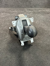 2014 Chevrolet Camaro 2SS Automatic Transmission Floor Gear Shifter OEM