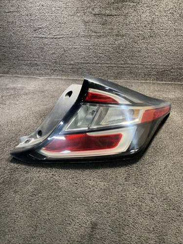 84102087 2016-2019 Chevrolet Volt Rear Right Passenger Tail Light Assembly OEM 84102087