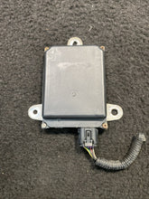 88162-0W201 2016-2019 Lexus RC300 RC350 Rear Blind Spot Radar Sensor Module OEM 88162-0W201