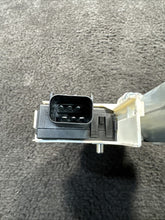 G31579100 2025 Tesla Model Y Rear Window Regulator Motor OEM G31579100