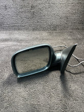 010714 2004-2007 Volkswagen Touareg Left Driver Door Power Side View Mirror OEM 010714