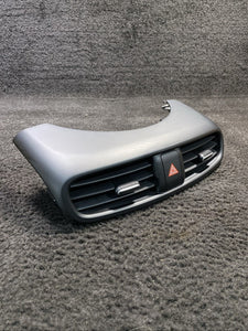 97410-B2000-EQ 14-19 Kia Soul Center Dashboard AC Air Vents W/ Hazard Switch OEM 97410-B2000-EQ