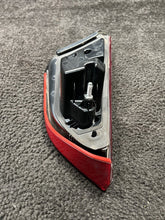 670009228 2014 Maserati Quattroporte Right Side Inner Trunk Taillight Lamp OEM 670009228