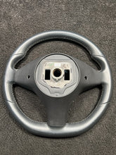 102897000A 2013 Tesla Model S Steering Driver Wheel Black Leather OEM 102897000A