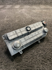 28098-ZM00A 2004-2006 Nissan Quest Radio Stereo Control Panel OEM 28098-ZM00A