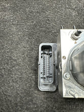 A0004312900 2019 Mercedes GLA250 Anti lock Abs Brake Pump OEM