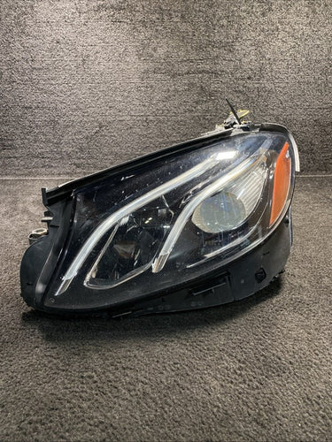 2139064304 2018 Mercedes E63s AMG Left Driver LED Headlight Lamp OEM *NOTE