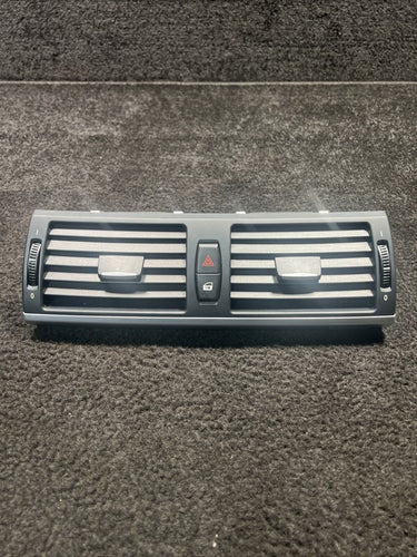2013 BMW X5 Front Center Dash Air Vent W/ Hazard Switch OEM