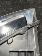 4L0941004H 2007 Audi Q7 Right Side Xenon Headlight Lamp Assembly OEM 4L0941004H