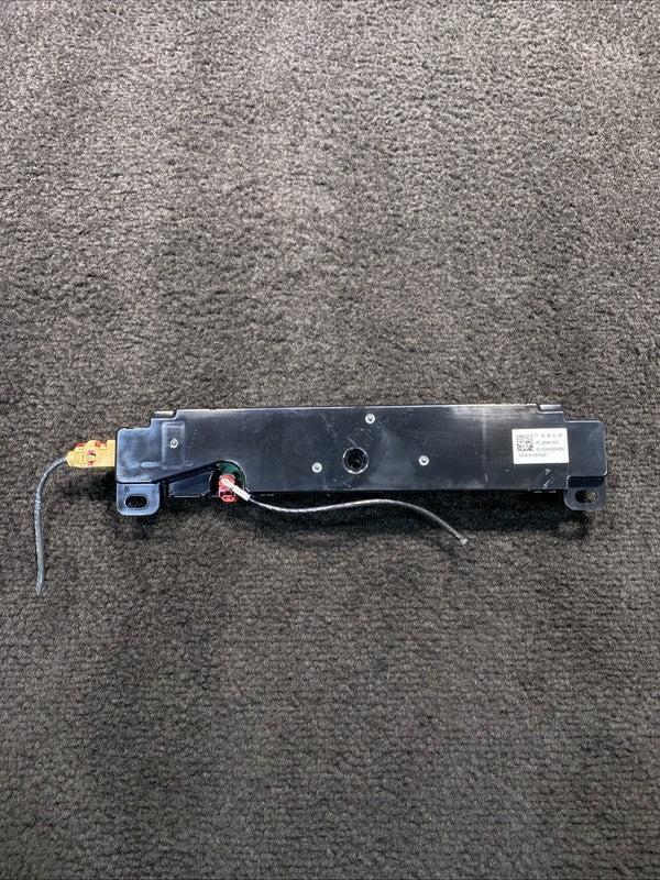 ED424219000462 2017-2025 Tesla Model Y Bluetooth Wi-Fi Antenna Module OEM 1585601-00-E