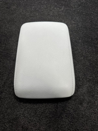 8K0864207 2015 Audi A4 Center Console Arm Rest OEM 8K0864207