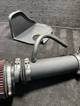 2006 Chrysler 300C Cold Air Intake System