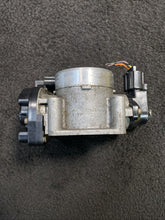 X43-9F991-CC 2002-2008 Jaguar X-Type Engine Throttle Body Assembly OEM X43-9F991-CC