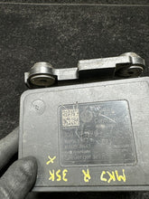 3Q0907379Q 2015-2017 MK7 Volkswagen Golf R Anti Lock Brake Pump ABS OEM