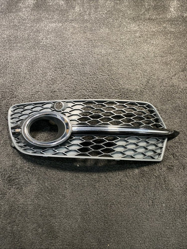 8R0807681S 2013-2017 Audi Q5 Left Driver Bumper Grille W/ Sensor Hole OEM 8R0807681S