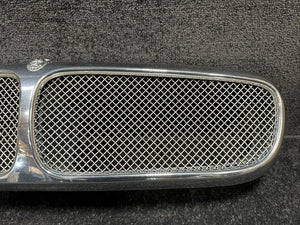 2W9342301A 2005 Jaguar Vandenplas Front Upper Grille Assembly OEM Chrome 2W9342301A