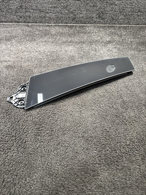 110925500G 2019 Tesla Model 3 Front Right B Pillar Trim Molding W/ Camera OEM 110925500G