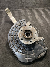 2014 Maserati Ghibli Front Right Spindle Knuckle Wheel Hub OEM 62k