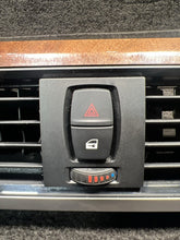 9218552 2016 BMW 335Xi GT Front Dash Air Vent W/ Wood Trim OEM 9218552