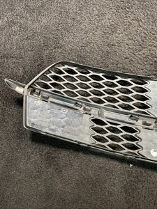 8R0807681S 2013-2017 Audi Q5 Left Driver Bumper Grille W/ Sensor Hole OEM 8R0807681S