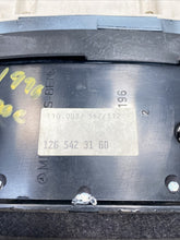 1265423160 1990 Mercedes E300 Speedometer Cluster Gauge OEM 1265423160