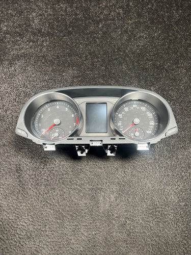 561920971 2016 Volkswagen Passat Speedometer Cluster Gauge OEM 561920971
