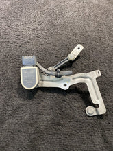 A0009053704 18-20 Mercedes E63 AMG-S Rear Suspension Headlight Height Sensor OEM A0009053704