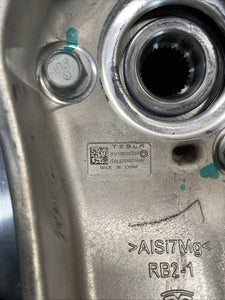 1188316-00-F 20-25 Tesla Model Y Front Right Passenger Spindle Knuckle Hub OEM 1188316-00-F