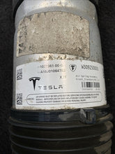 1027361-00-G 16-20 Tesla Model X Right/Left Front Air Suspension Strut Shock OEM 1027361-00-G